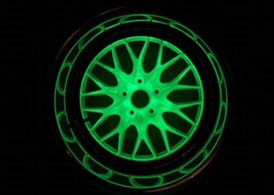 GLOW IN THE DARK WHEELS